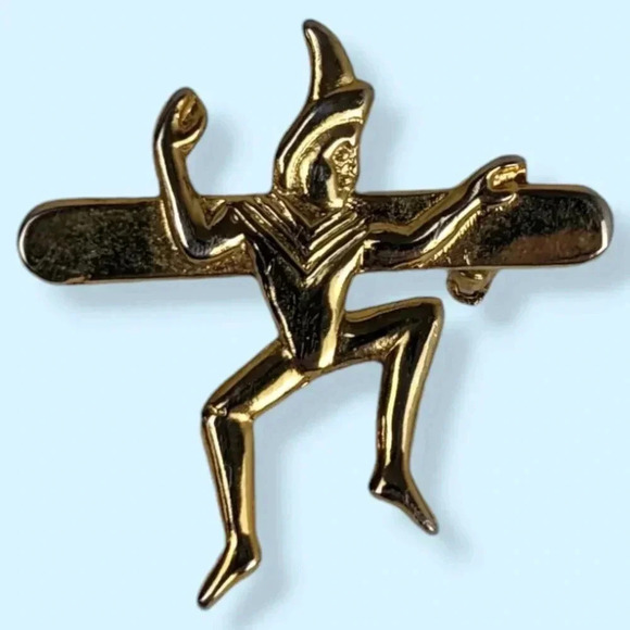 Girl Guides of Canada Jewelry - (2/$20) Girl Guides Brownie Pixie Pin